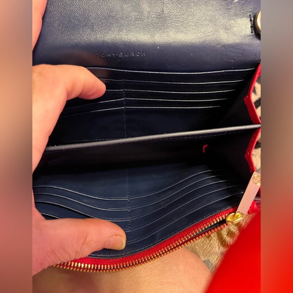 Tory Burch NWT Red and Navy Leather Wallet in Chain  Crossbody Bag - Picture 15 of 15
